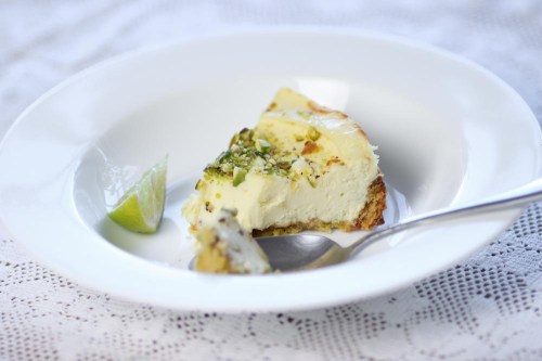 Lime and Pistaschio Cheesecake (1 of 1)